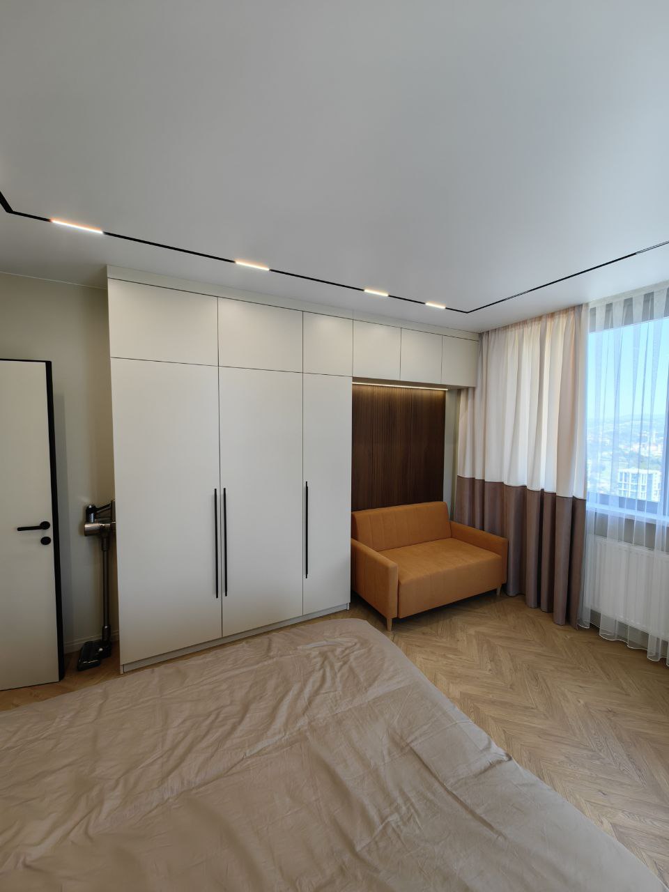 Гардеробная в стиле лофт